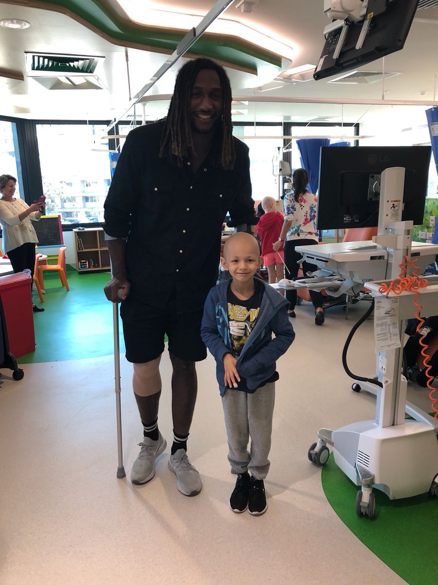 WestCoastEagles's tweet photo. What did @NicNat do this morning?

He spent time with the little legends in the Oncology ward at Perth Children's Hospital​!

What it means to give back 💙💛  #EaglesintheCommunity https://t.co/RXtAv3cnaz