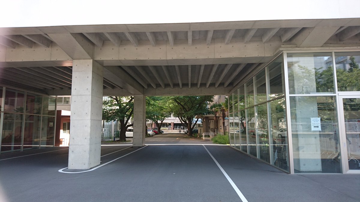 地惑観望会 東工大 石川台2号館の正面入り口です 開催時刻前にスタッフがこちらで待機してきますので 案内にしたがって会場までお越しください 地惑観望会 東工大 石川台2号館の正面入り口です 開催時刻前にスタッフがこちらで待機してきますので 案内にしたがって会場までお越しください