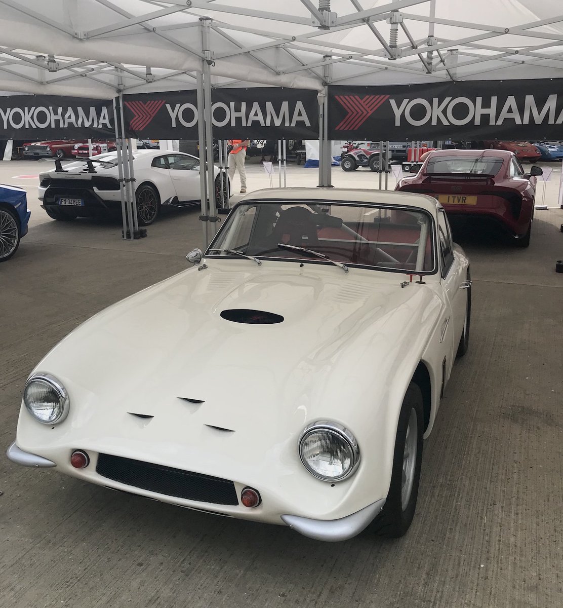 New and old Griffiths back to back at Silverstone. See and hear them on track today and tomorrow at 13:40 #SilverstoneClassic #TVRGriffith #TVR #Motul