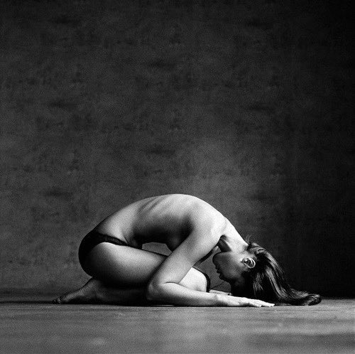 ❤️💋 Keeses 💋💛

' Immuna Kneel DommeMa'am ? ' 

" Yes KimmieLoU PintLittlelady, Kneel " 

' QuartDommeMa'am ' 

🔅