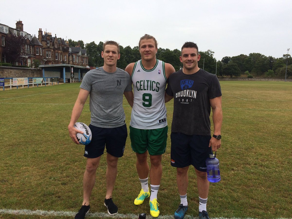 Great to see our Ambassador &amp; former <a href="/EdinBATs/">Edinburgh BATs Rugby</a> &amp; <a href="/EdinburghAccies/">Edinburgh Accies</a> player @dentweezy training with friends at RP this morning, before he heads off to <a href="/LeicesterTigers/">Leicester Tigers</a> next week. Good luck, Dave - we'll be following with interest. #inspiringlives