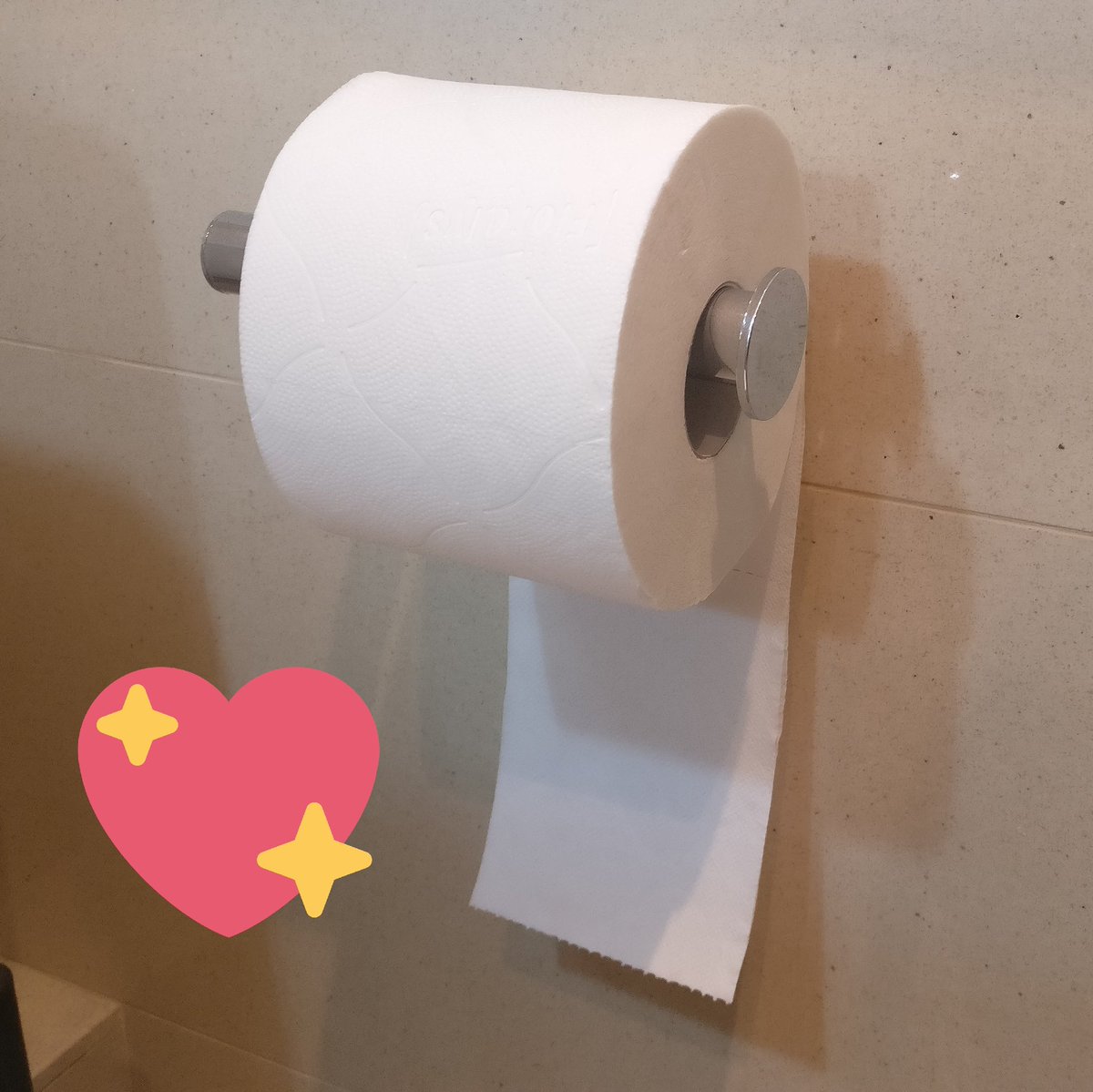 He tenido una discusión con un compañero, hemos apostado un cafe y quiero probar lo equivocado que esta:
¿Por arriba (🔁) o por abajo (❤️)?