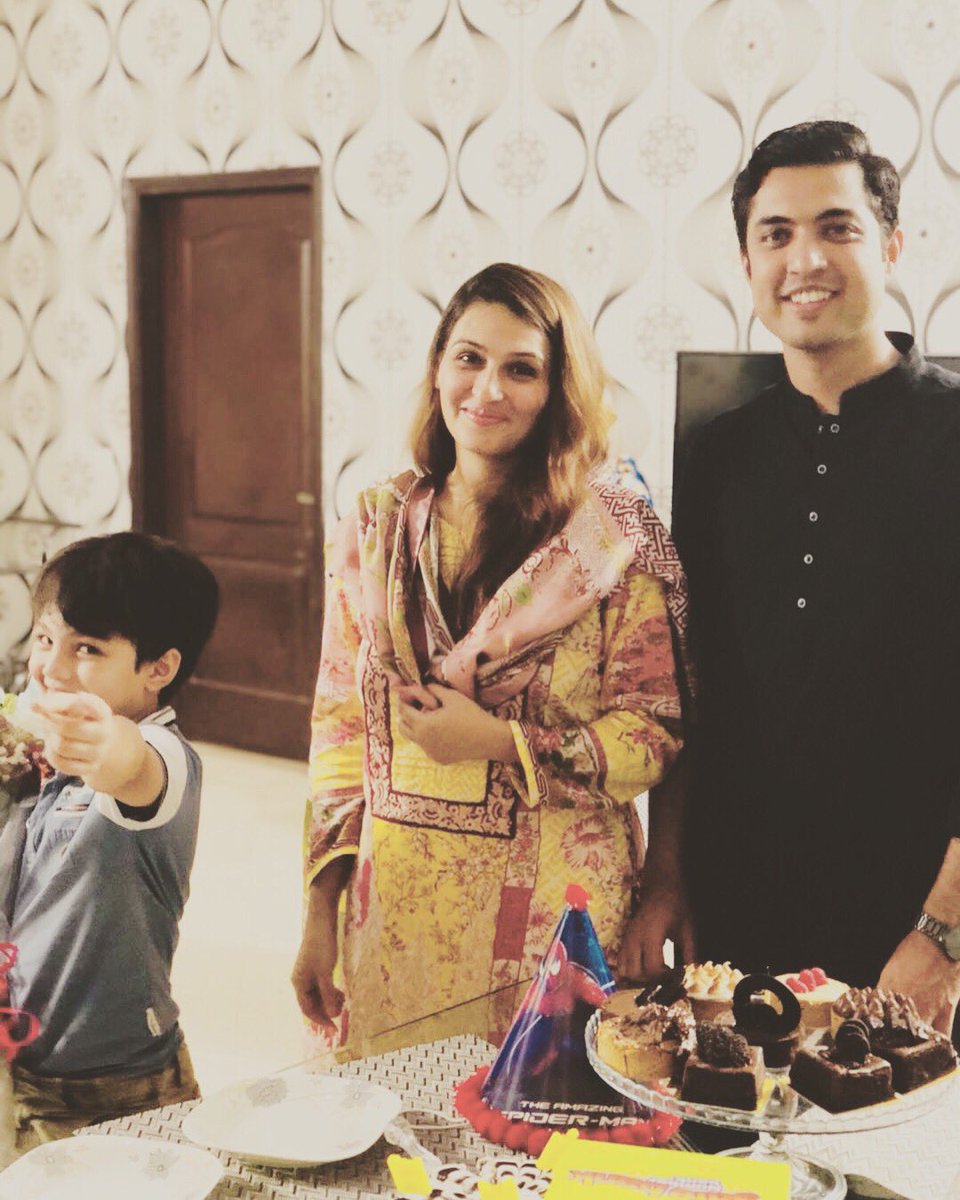 iqrarulhassan's tweet photo. 8 سالوں میں 8 صدیوں کی خوشیاں اور پیار دینے کا شکریہ میرے لعل۔۔۔ مجھے فخر ہے کہ پہلاج میرا بیٹا ہے۔۔۔ میرا وعدہ ہے کہ تمہیں بھی فخر ہو گا کہ اقرارالحسن میرے بابا تھے، انشاءاللہ
#HBD_Pehlaaj کے لئے آپ سب کا شکریہ 😇🙌😇 آپ سب بھی میرا مان ہیں https://t.co/1yFgVBlkkz
