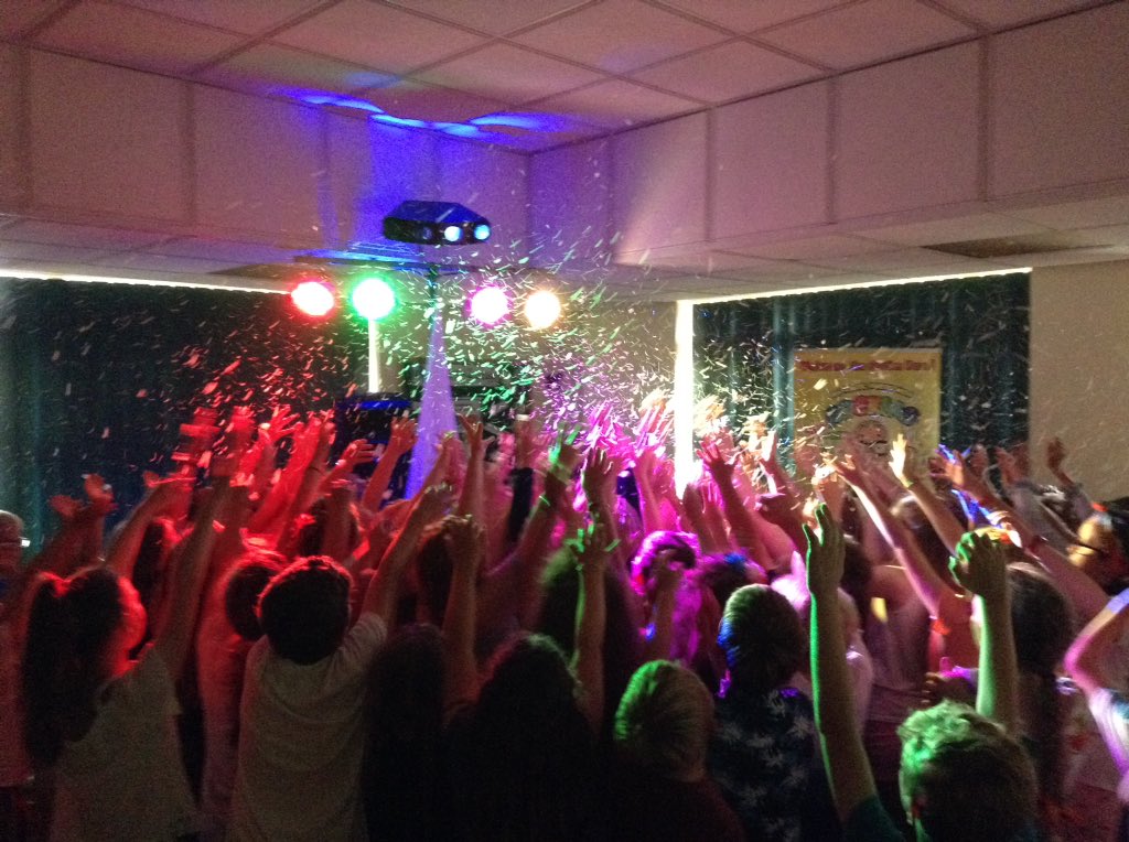 CrostonTSM's tweet photo. Rainbow Day was just INCREDIBLE ๐๐๐๐ A full day of celebrations! #disco #magician #inflatabledodgeball #rainbowcrafts MissP https://t.co/k89rKNCyvx