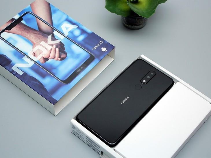 trendytechz's tweet photo. Nokia X5 is officially announced with MediaTek P60 Processor and a Notch: Here are the Unboxing images, specs and price.

👉👉👉https://t.co/NQLf4O6DNj👈👈👈

#Nokia #NokiaX5 #smartphones #Android #technology #NEWS #RetweeetPlease https://t.co/HDDdY2d0Ht