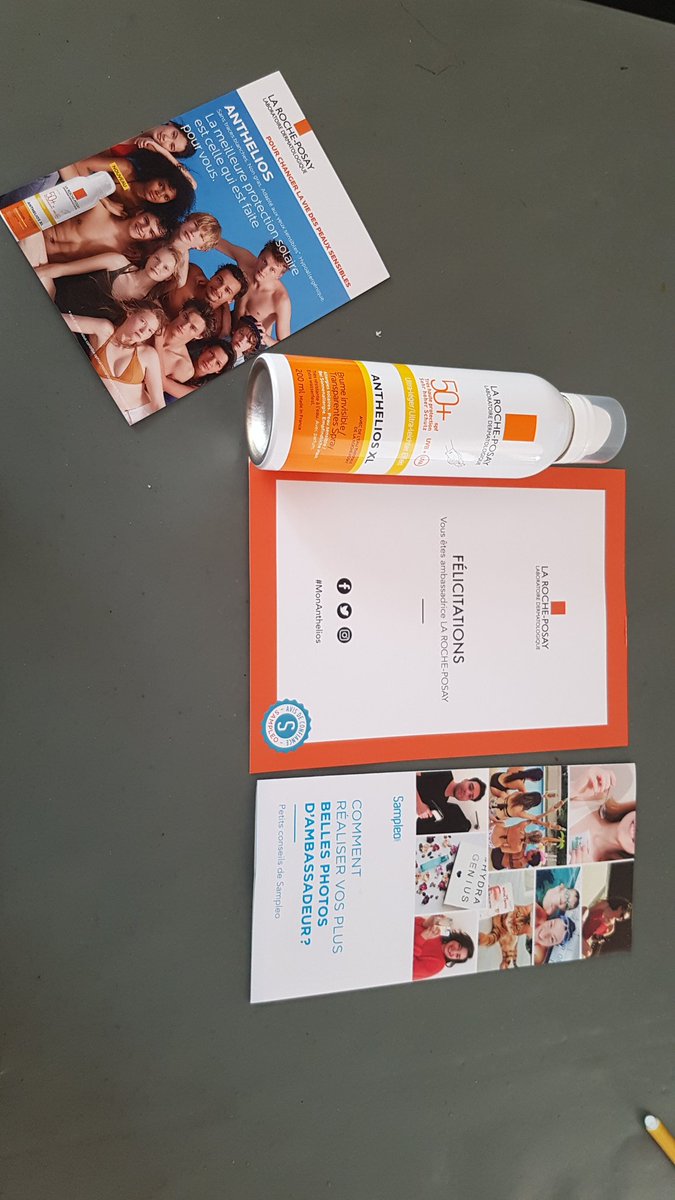MOsiris46's tweet photo. Colis reçu ce jour #Sampleo #MonAnthelios #LaRochePosay https://t.co/MedXeFu8lF