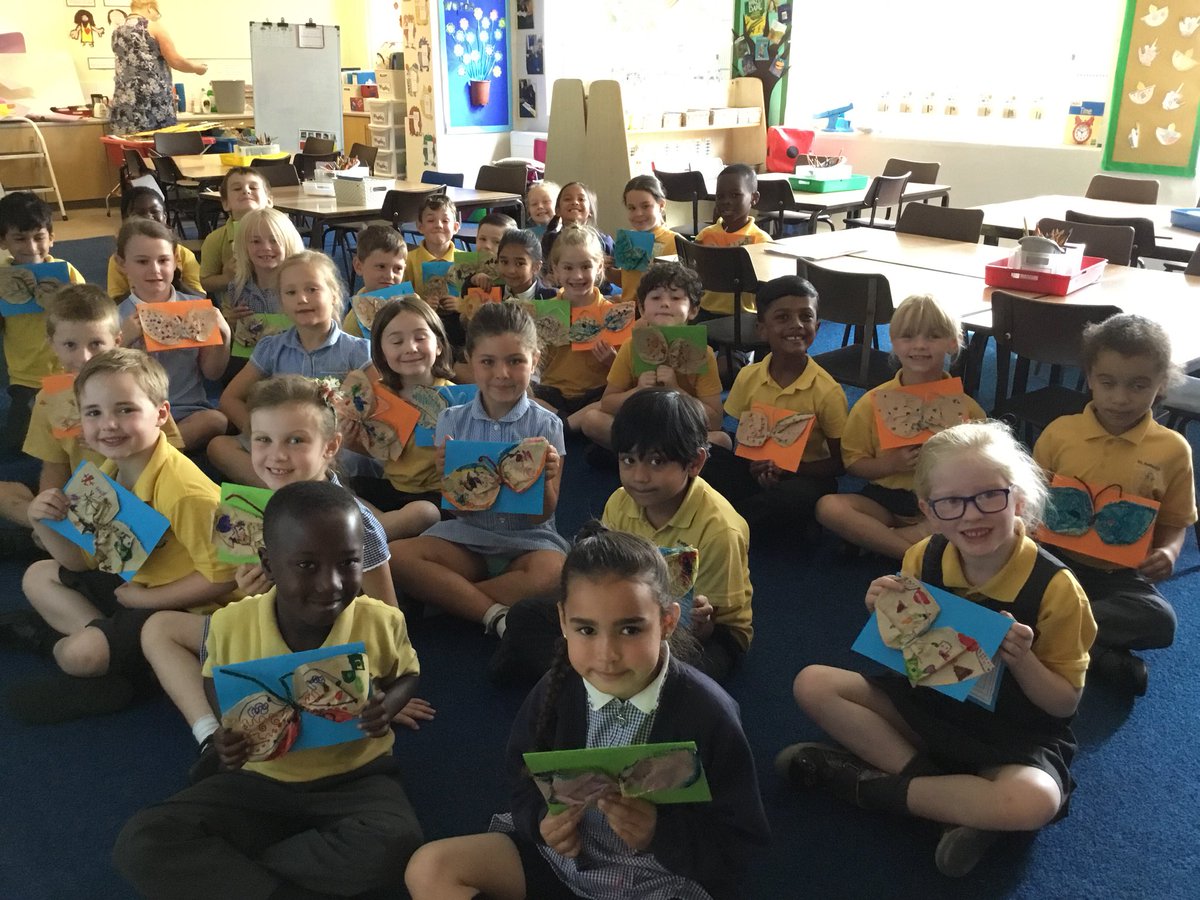 Stantclayton's tweet photo. Thank you to @SJEBradford for our wonderful thank you cards. We had a great time when you visited being creative together with our shared topic on Rio π§π· @csptsa @bcw_cat @CatholicEdLeeds @CathEdService #workingtogetherinpartnership https://t.co/cZh6KLxoxG