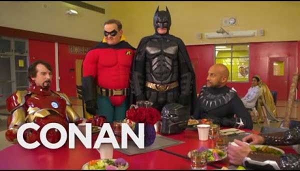CenterFunny's tweet photo. #Batman Wants To Join The #Marvel Universe https://t.co/9bI40GwTmr #FUNNY #VIDEOS #Comics #Conan #DC #TeamCoco https://t.co/AYpROculcY