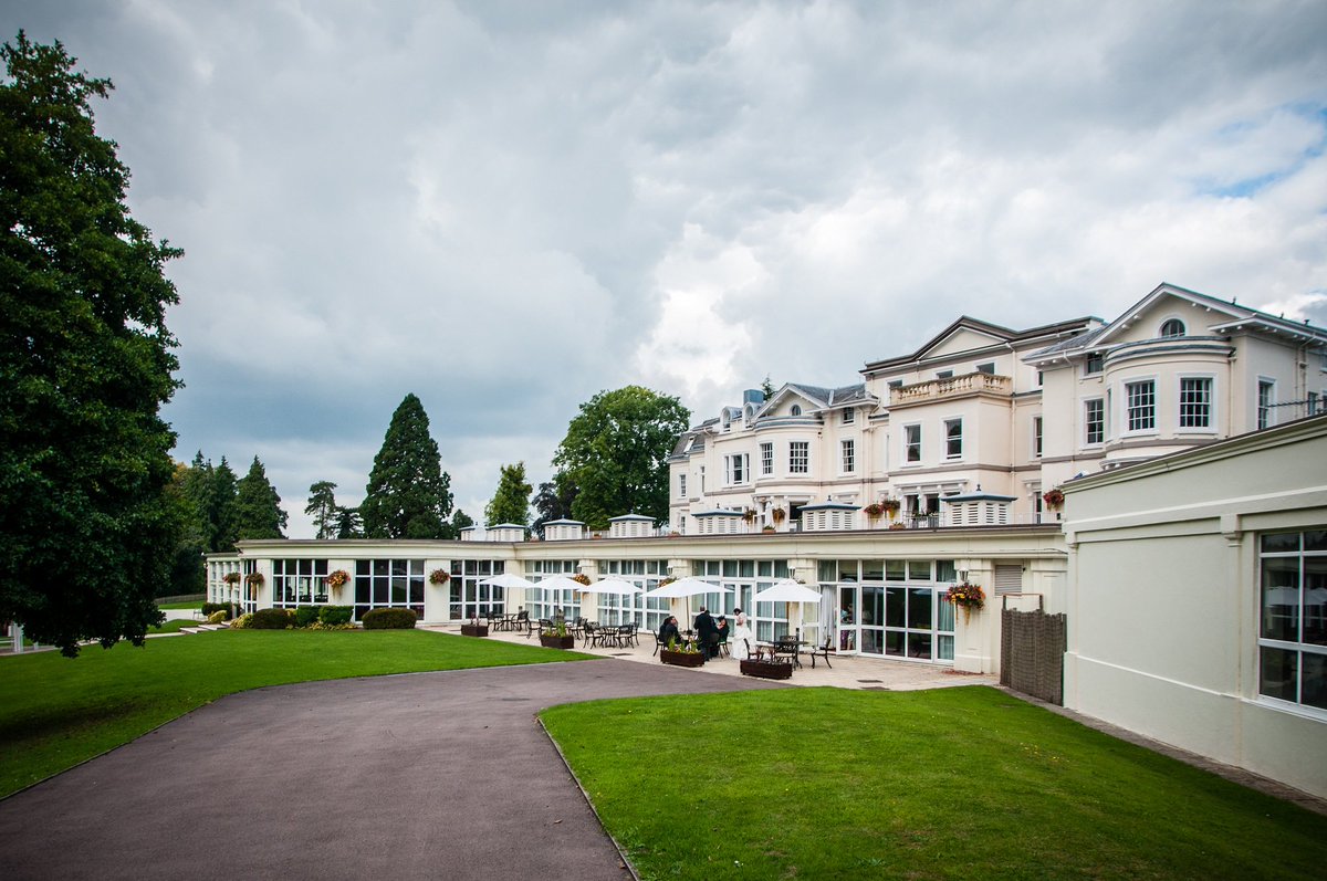Doubletree Hilton Hotel - Cheltenham: 

ladiesfestivalweekend.co.uk/doubletreehilt…