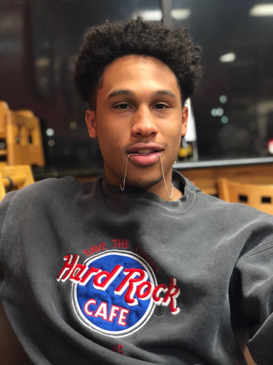 aarontbrown12's tweet photo. Hard Rock Cafe ®️ https://t.co/LKqZmeUwWR