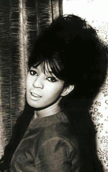 Happy Birthday Estelle Bennett of The Ronnette\s, born on this day in 1949! What\s your favourite song? 