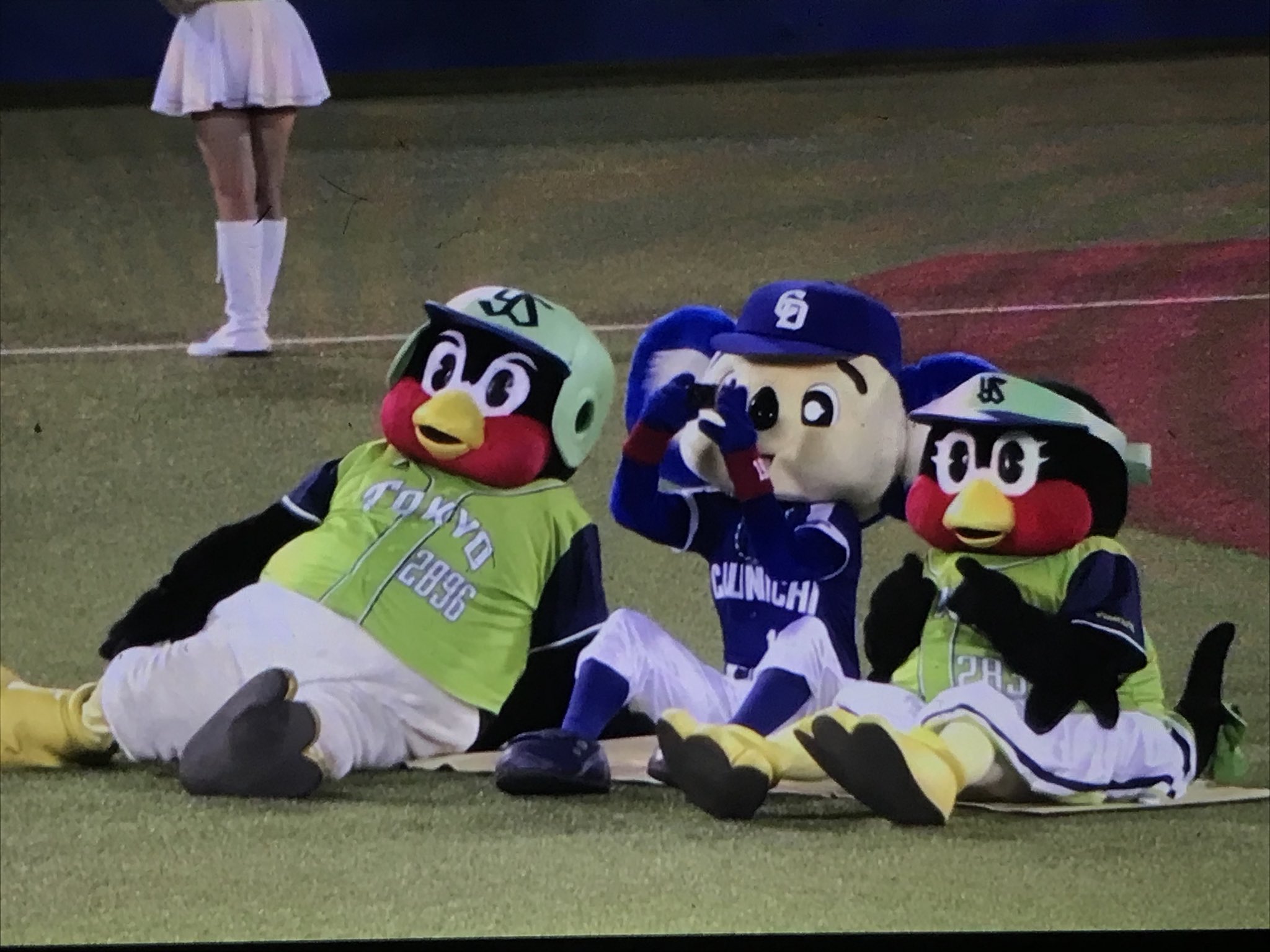 もしもマサヒコ 森野さんは永遠のヒーロー Twitterren ドアラ先生 つば九郎先生 つばみちゃん 一緒に花火を見る ドアラ つば九郎 つばみ