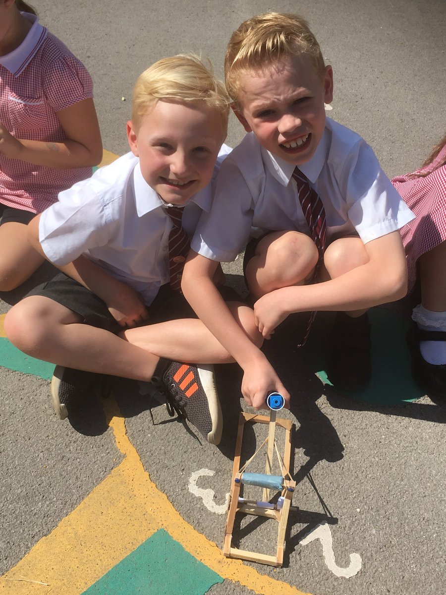 dobcrossschool's tweet photo. Guy and Reuben won the class 3 competition with their well made Roman style catapult . Well done boys !! https://t.co/prOrdRrkh1