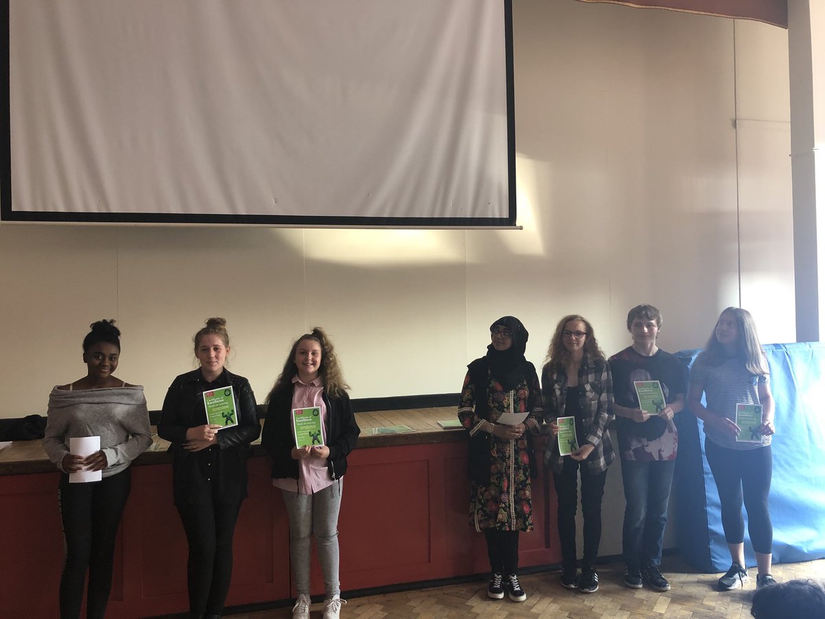 It seems TeamYew is full of budding actors/actresses! Well done to all of these guys for their roles in <a href="/CockshutHillSch/">Cockshut Hill School</a> performance of #TheWizardOfOz 💚