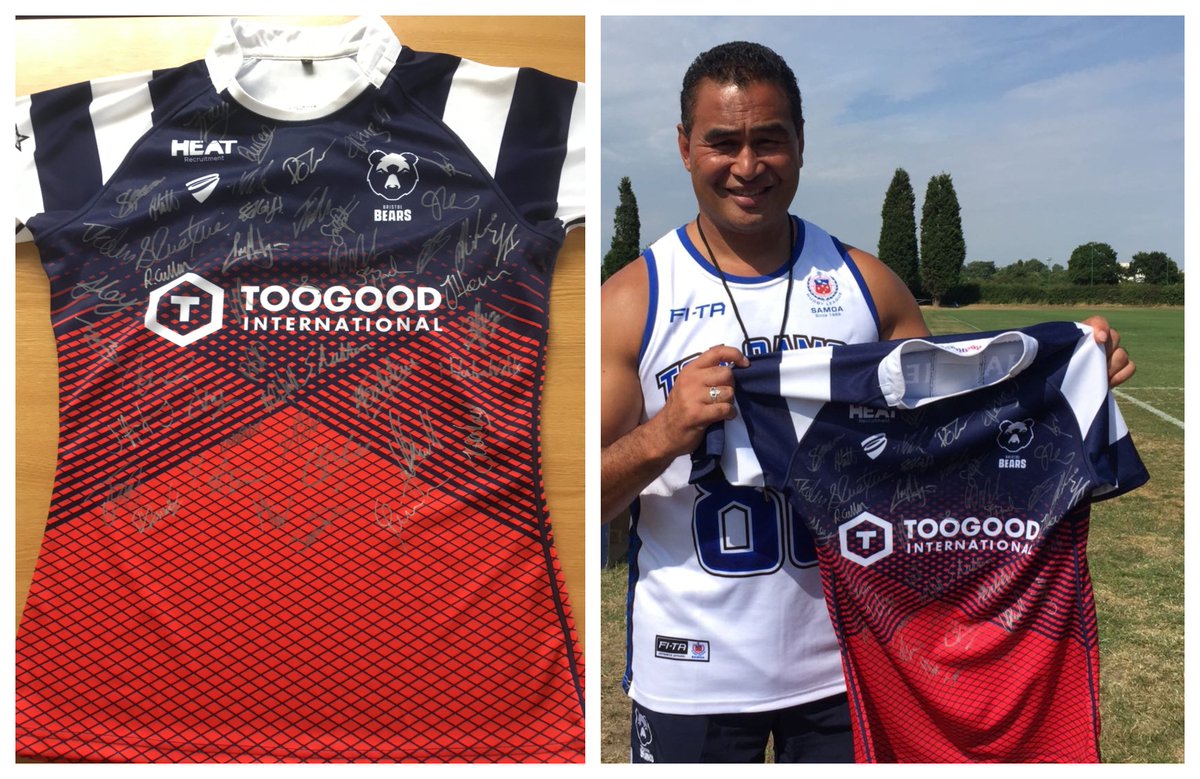 🐻 | Would you like the first EVER #BristolBears jersey, signed by the 18/19 <a href="/premrugby/">PREM Rugby</a> squad? 

Yeah, we'll throw in a pair of 🎫 for @bathrugby at <a href="/ashtongatestad/">Ashton Gate Stadium</a>, too. 

To be in with a chance, simply retweet... GO! 🤳

#TogetherWeRise