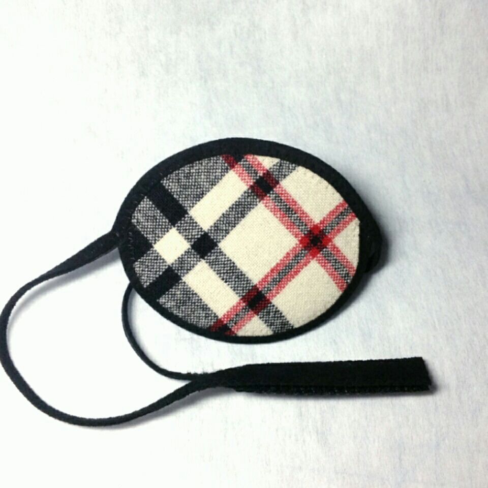 EyePatchMaker's tweet photo. Recently made this custom beauty! The customer needed it to match his outfit for an event. 

 #custom #lookflywithoneeye #plaid #eyepatch #customeyepatch #monocular https://t.co/99m1bOoHV7