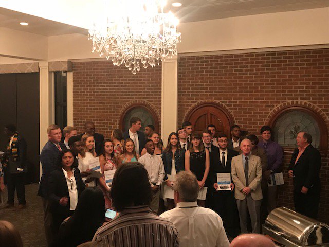 DiversifiedCWM's tweet image. What a great night at the @Tennessee @TNGlfFoundation First Tee Road to Success Scholarship dinner last night!  The mission and manner in which they accomplish it are outstanding.
