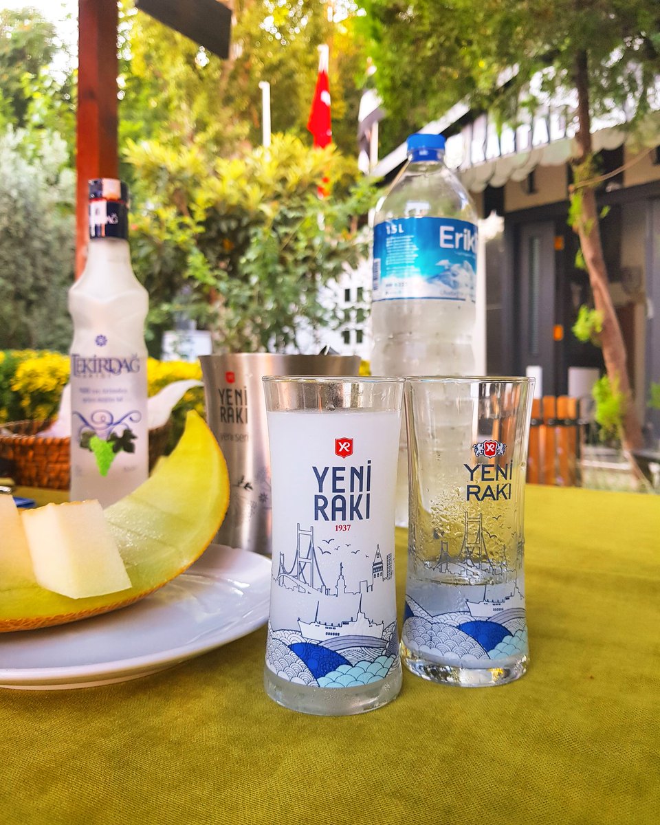 #kartalyuvası #kartalyuvasirestaurant #kartalyuvasıcafenargile #beşiktaş #dikilitaş #beşiktaşınçocukları #semtinçocukları #cometobeşiktaş #forzabeşiktaş #çarşı #bjkçarşı #halkıntakımı #engüzelbeşiktaşınçocuklarısever #beşiktaşburada #bjk #restaurant #cafe #nargile #kahvaltı