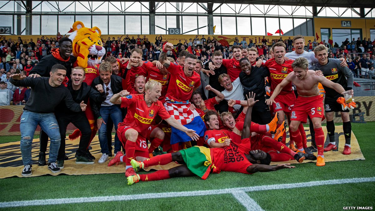 BBC World Service Sport (@bbcwssport) on Twitter photo 👏👏 BRAVO, <a href="/FCNordsjaelland/">FC Nordsjælland 🐯</a> 👏👏
They've become the first club in the world to donate 1% of their match day revenue to charity, gifting the money to <a href="/juanmata8/">Juan Mata García</a>'s Common Goal 🙌 👇
📻 bbc.in/2mvFmcI 👏👏 BRAVO, <a href="/FCNordsjaelland/">FC Nordsjælland 🐯</a> 👏👏
They've become the first club in the world to donate 1% of their match day revenue to charity, gifting the money to <a href="/juanmata8/">Juan Mata García</a>'s Common Goal 🙌 👇
📻 bbc.in/2mvFmcI