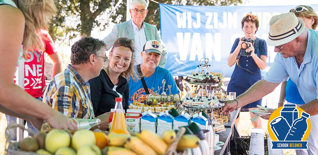 schoonbelonen's tweet photo. Zó kreeg Westervoort de hele gemeente op de been voor “Westervoort zwerfafvalvrij”. Tijdens een picknick werd de balans opgemaakt. Wat is de meest opmerkelijke conclusie na twee jaar Schoon Belonen?  https://t.co/ynwjNas9t1 https://t.co/oGjmR9kQ8s