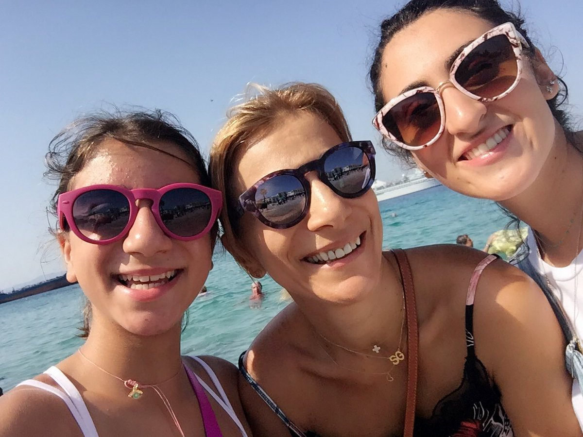 NectariaPapado2's tweet image. Το ταξίδι μπορεί να τελειώνει οι αναμνήσεις όμως δεν τελειώνουν ποτέ....
#travelling #greekislands #beautifultime