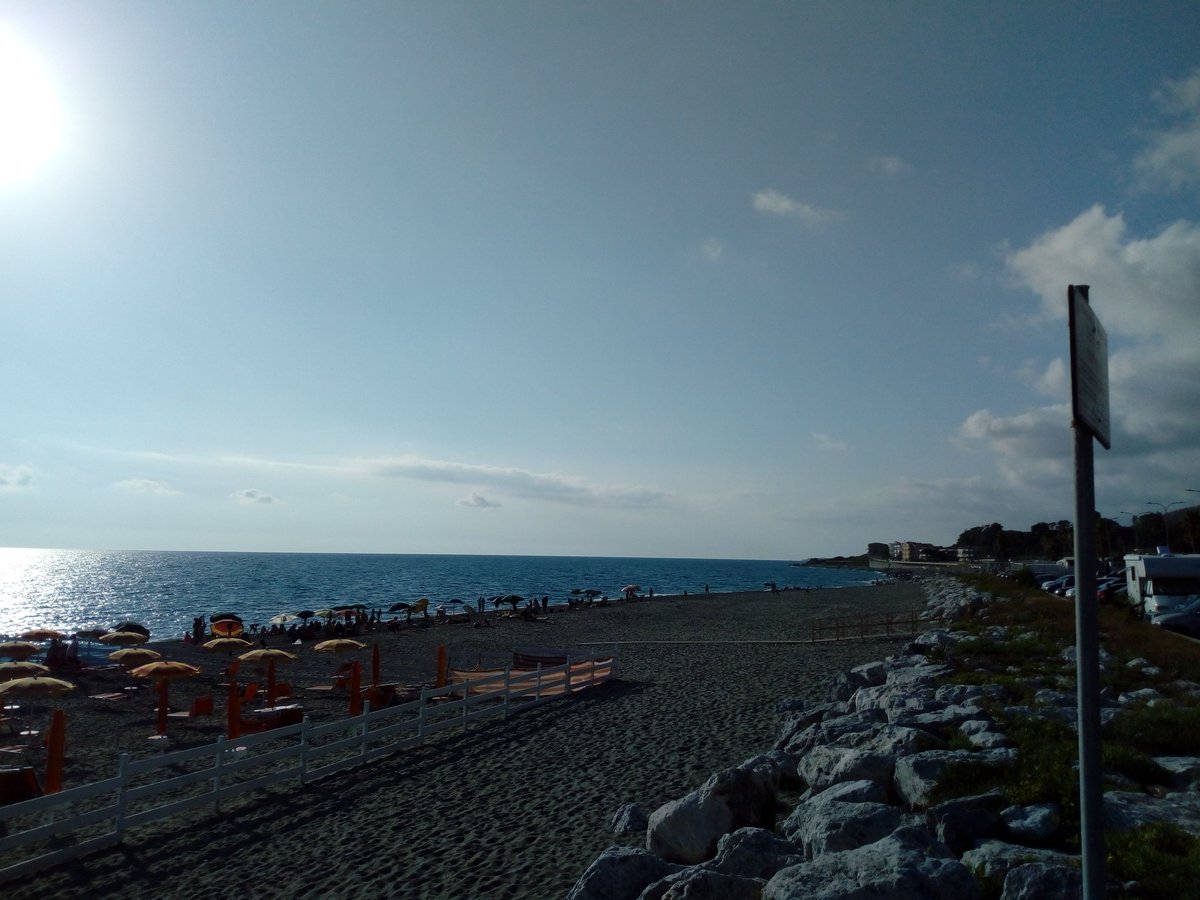 GiuseppeArevole's tweet image. #buonaserata da #Falerna