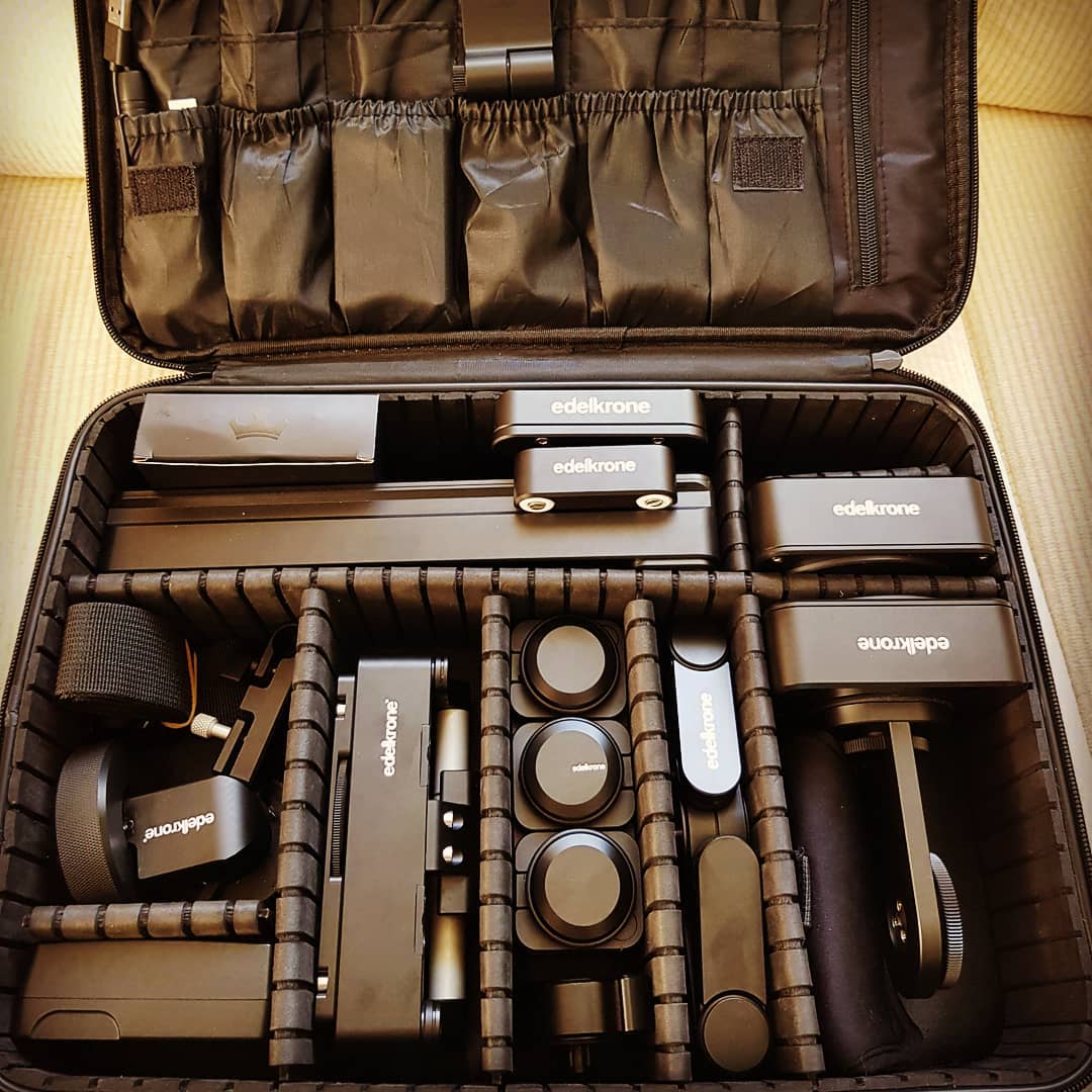edelkrone's tweet photo. #edelkrone around the world. (via Gezmek Bizden ) Learn more about #SliderONEPRO & #MotionBOX & #FlexTiltHEAD 2 & #PocketSKATER 2 & #FocusONE & #PocketRIG 2 & #StandONE at β https://t.co/NbP2UVc32T https://t.co/srzsy5LBep