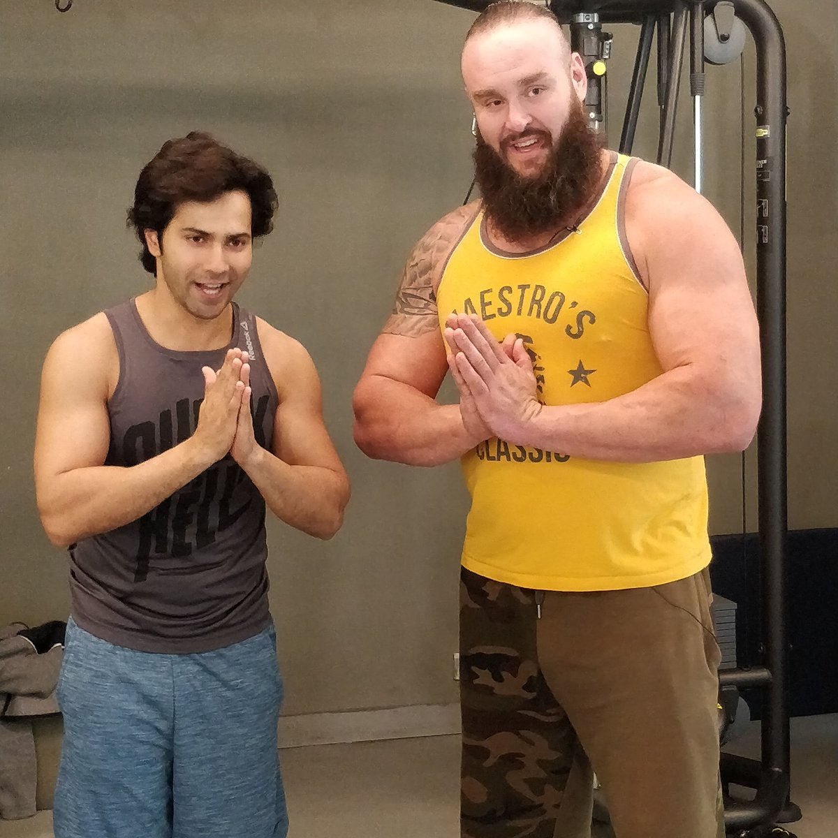 #NamasteIndia, courtesy @varundvn &amp; @BraunStrowman! #IndiaWelcomesBraun @bodysculptorin