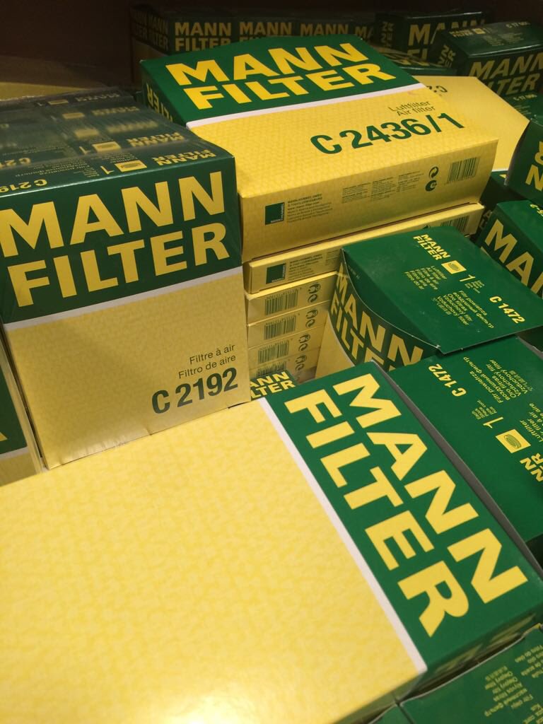 Recibiendo filtros MANN... una completa gama de filtros para tu coche: filtros de aire, aceite, combustible y habitáculo... Más vale prevenir... no olvides hacer el cambio periódico de los filtros.  #mannfilters #airfilters #oilfilters #cabinfilters #fuelfilters #canaryislands