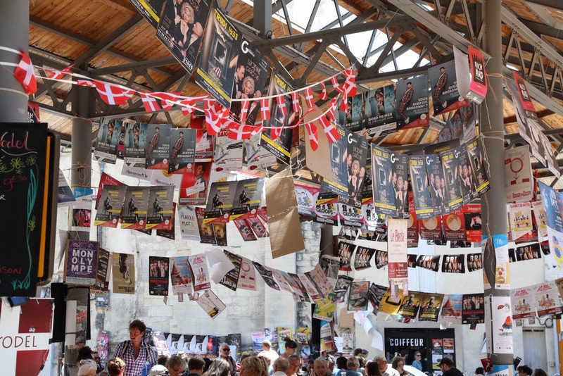 regiongrandest's tweet image. .@avignonleoff le plus grand marché du #spectaclevivant 🎭 où se mêlent programmateurs compagnies journalistes. Une belle vitrine pour 11 cies soutenues par la Région #GrandEst à découvrir à la Caserne des Pompiers &amp;amp; autres lieux emblématiques bit.ly/2K8tXxN #OFF18