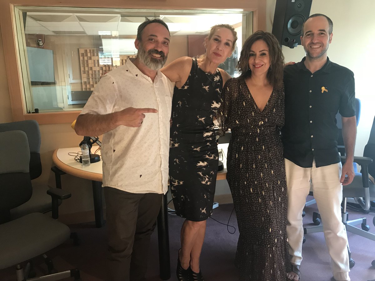 ➡ Amb <a href="/EvaTapersex/">Eva Moreno Sexóloga</a> @ipuigrodas i Raül Escalona <a href="/LoveStopOficial/">lovestopbcn</a> fem un repàs de per què ens agrada parlar de #sexe. Un trio de luxe que recorda la importància de connectar amb la sexualitat i gaudir-ne plenament.