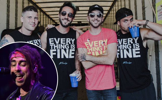 Alex Gaskarth On Twitter In One Picture I M Blonde And In One