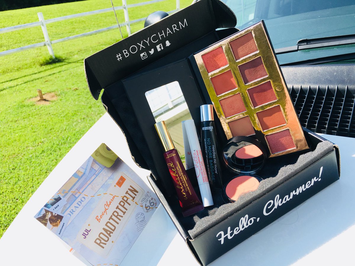 janetbabykoh's tweet photo. July @boxycharm box can’t wait to play this baby. #BoxyQueen @notecosmeticsus @CrownBrush @wander_beauty @drfredricbrandt @ChellaBeauty #roadtrippin #boxycharm https://t.co/sc6FMTaNve