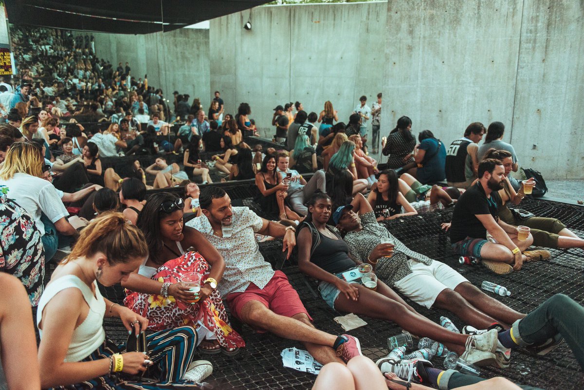 MoMAPS1's tweet photo. There are so many things to love about summer at MoMA PS1. This year's #YAP2018 installation by @DreamTheCombine offers unique photo ops, seating, shade, and a cooling mist for tired dancers during Warm Up. Experience it for yourself. More at https://t.co/TkBiKweeQh https://t.co/rnjkdHCJsM