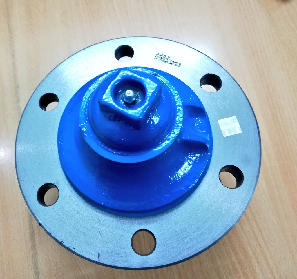 apextractor's tweet image. FORD 5000 
FRONT WHEEL ASSY