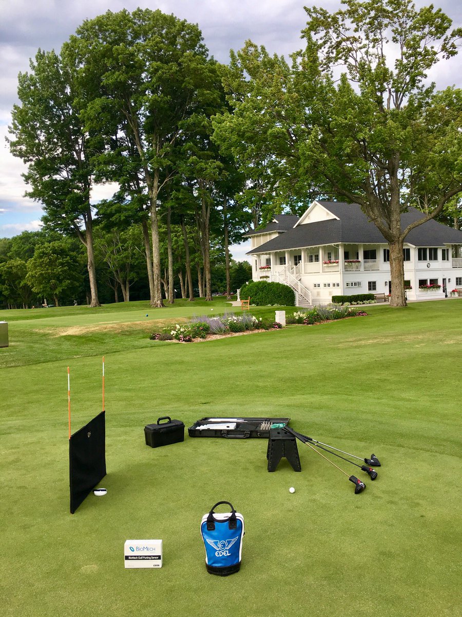 SikorskiGolf's tweet photo. Another beautiful day making golfers better!  Thanks to Golf Professional Andy Bell for hosting me. #EdelGolf #AimPointExpress #BioMechGolf #TheSolution https://t.co/61JTSyQGtU