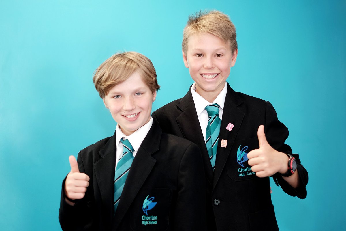 chorltonhigh's tweet photo. Read our latest Chorlton Connection Newsletter here:
https://t.co/Jaa2aZDfeZ

"Creativity is putting your imagination to work, and it has produced the most extraordinary results in human culture" - @SirKenRobinson 
#Curiousity and #Creativity
#FridayReads #WeStandTogether https://t.co/zfMUJIxZrc