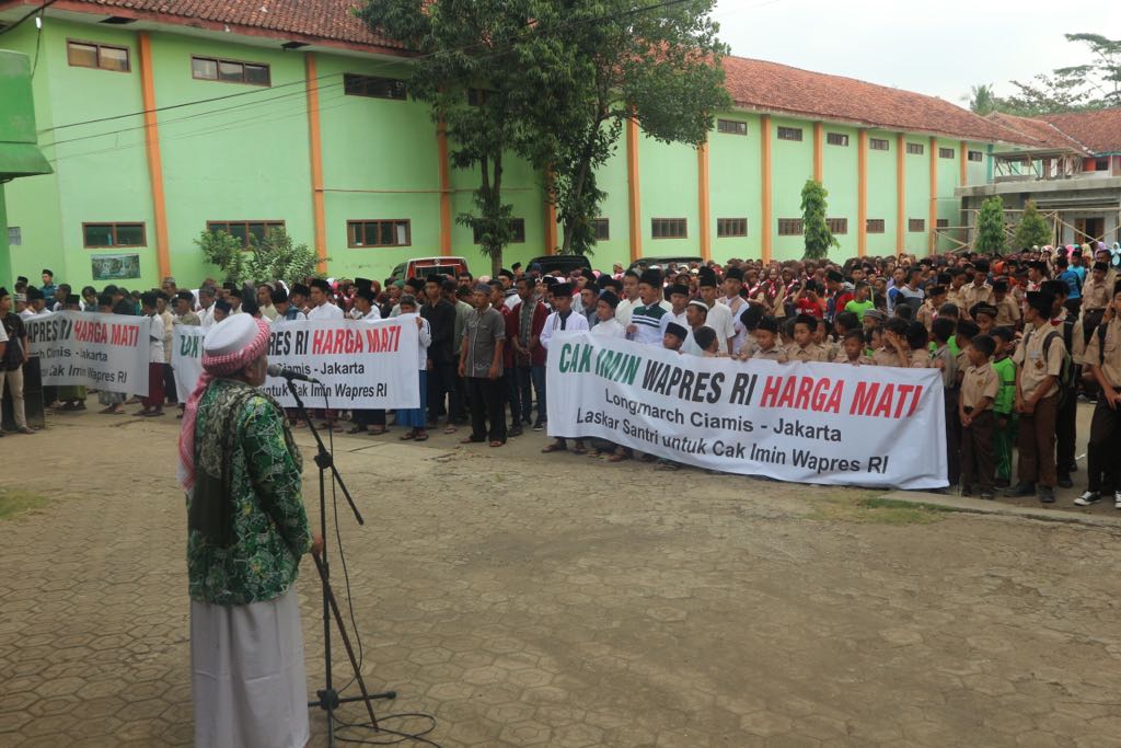 Seluruh masyarakat Nusa Tenggara Timur 
Mendukung Cak Imin jadi Capawapres.

#JokowiCakImin 
#Join2019 

<a href="/cakimiNOW/">A Muhaimin Iskandar</a> <a href="/jokowi/">Joko Widodo</a> <a href="/Jazilul_Fawaid/">Jazilul Fawaid</a> @emhasanwahid <a href="/santripanglima/">JokowiAmin</a> <a href="/ninikwafiroh/">NihayahCenter</a> <a href="/airlangga_hrt/">Airlangga Hartarto</a> <a href="/ZUL_Hasan/">ZULkifli Hasan</a> <a href="/fadlizon/">FADLI ZON</a> <a href="/detikcom/">detikcom</a>