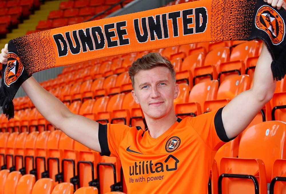 dundeeunitedfc's tweet photo. Paul Watson joins on a two-year deal | You can watch his welcome interview here - https://t.co/4LIEzs8iTV https://t.co/GO8GajCpyV