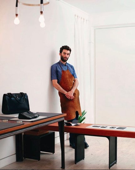 craeftiga's tweet photo. Mark Tallowin a young maker who is dedicated to making the finest hand-stitched handbags you can buy. Using his fantastic leatherwork skills he made the Hora Sexta for our Cræftiga collection. #craft #rt https://t.co/aXyEPdi4q4