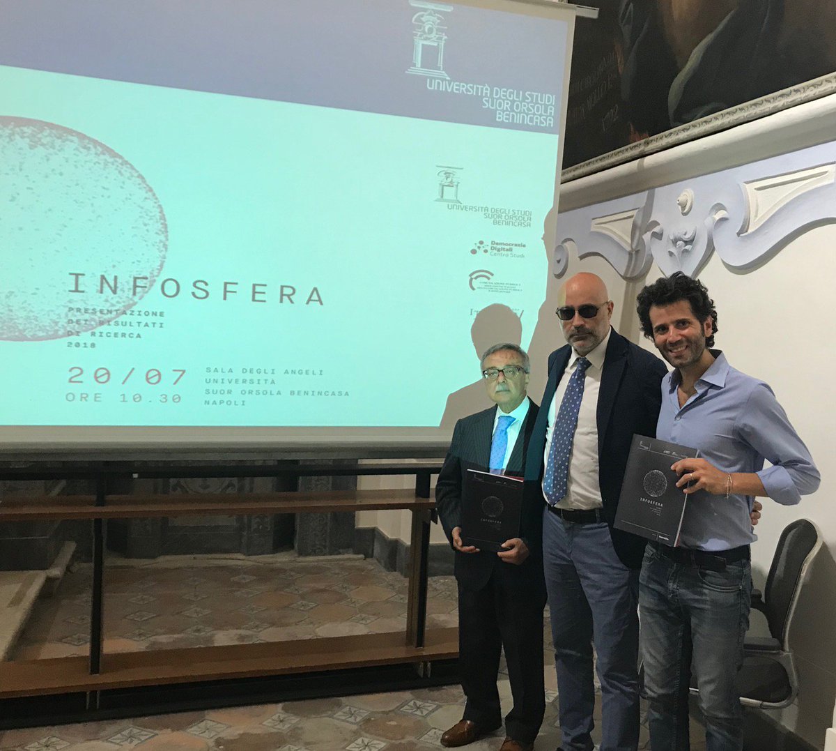damoreantonio's tweet photo. Bellissima presentazione della ricerca "infosfera" all' @UNISOBNapoli 
Con due grandi Docenti ma soprattutto AMICI - i Proff. #umbertocostantini e #eugenioiorio
Complimenti a tutto il gruppo di lavoro! #BigData #FakeNewsMedia #infosfera #Napoli https://t.co/ktlijHgQ7H