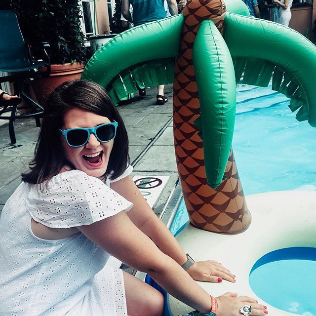 Pldshrtyogapant's tweet photo. I was super excited about this pool float and all of the Haitian Rhum by @barbancourthaiti! Some of the tastiest drinks I had! Of course I liked almost everything I’ve tried this week! Happy Tales! @tales_of_the_cocktail .
.
.
.
#totc2018 #totc #talesoft… https://t.co/vvzku2zBeY https://t.co/0jVF77i6Ho