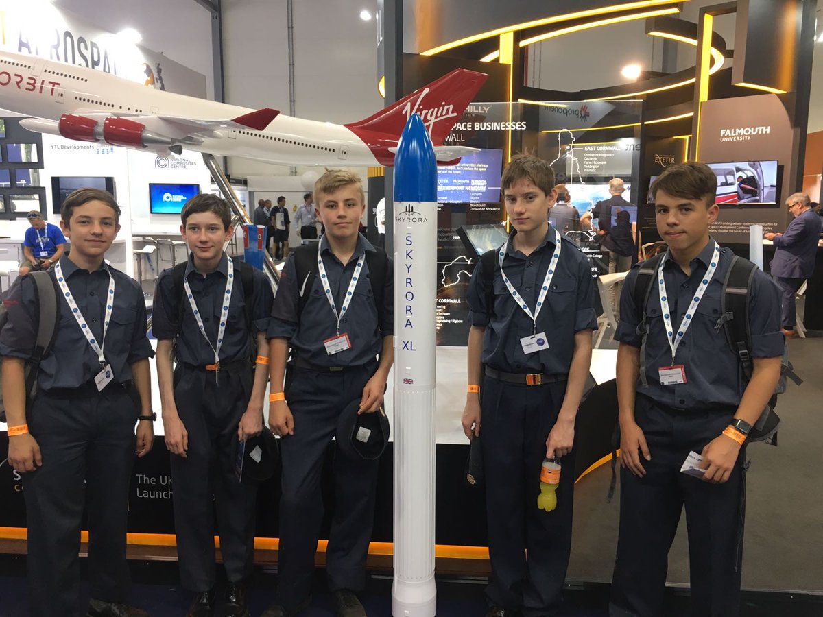 Skyrora_Ltd's tweet photo. Friday Fun at #FIA
#FuturesDay18
#Inspire
#STEM
#FIA2018
#space18 https://t.co/NTGvSsMxiw