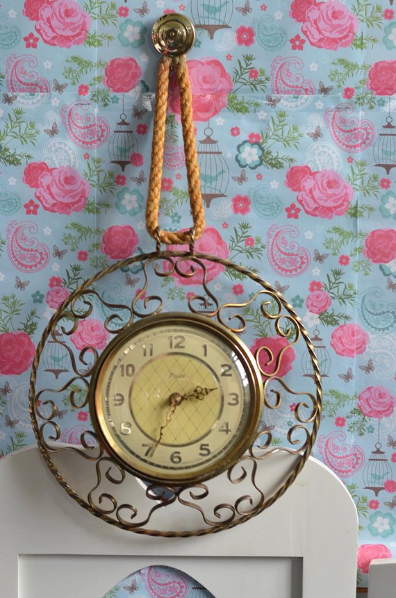 AWheelofTime's tweet image. Fabulous #vintage clock. Very Retro etsy.me/2uzwCqi via @Etsy 
#Retro #Retroclock #myoldisyournew