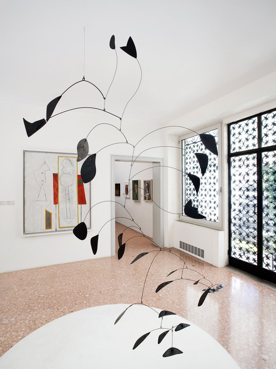 GuggenheimPGC's tweet photo. “My whole theory about art is the disparity that exists between form, masses and movement. Even my triangles are spheres, but they are spheres of a different shape.” Born on this day the American artist #AlexanderCalder https://t.co/rRGUErfVhS https://t.co/zMQnTMPqEr
