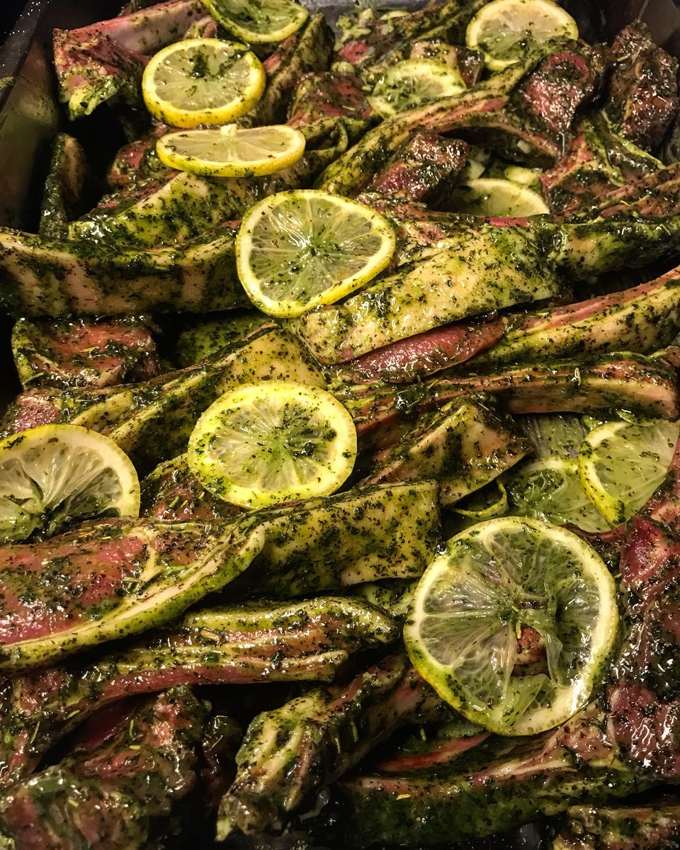 TheCoachMarlow's tweet photo. Lamb Cutlets for staff tea from @thebutcherstapmarlow! Thanks @tomdekeyser45 #ProperLush #LambCutlets #TheCoach #StaffTea #TheButchersTap https://t.co/7DpjSTSrBT