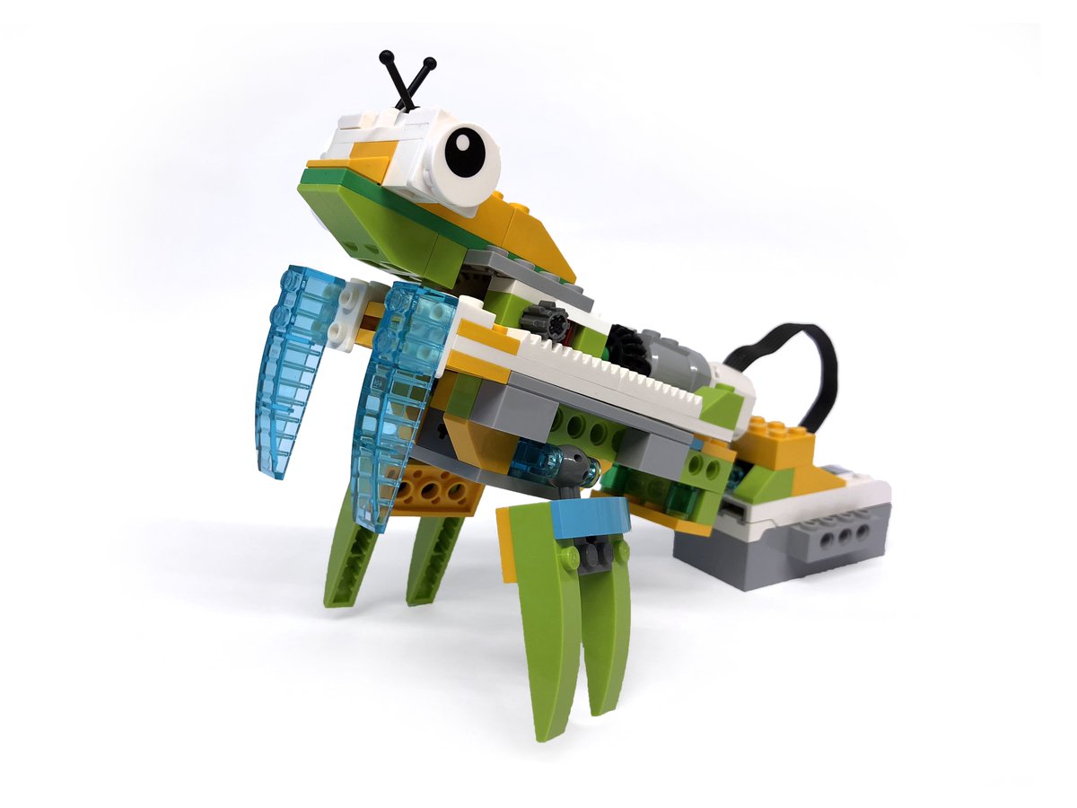 CODAapeldoorn's tweet photo. LEGO Bouwmiddag familie-editie

Ga samen met je vader, moeder, zus of broer een speciale uitdaging aan. Bouw samen een robot met LEGO en #programmeer je robot zodat hij bijvoorbeeld kan rijden, springen of takelen! Meld je snel aan via: https://t.co/cYgifvI2DA https://t.co/eIQPllNpth
