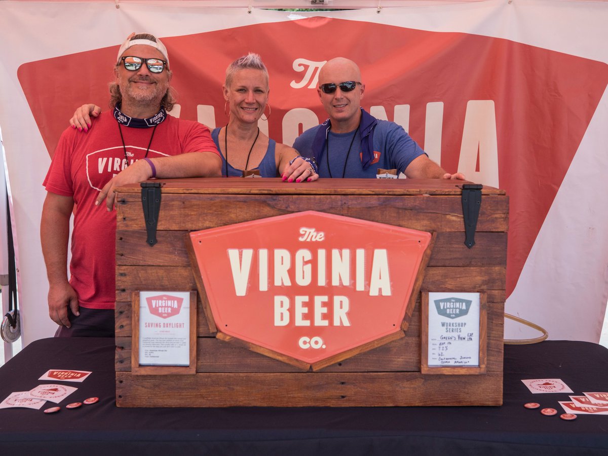 VACraftBeer's tweet photo. 2 breweries in 1 building? That's the @VirginiaBeerCo model. The creativity and experimentation have yielded a great variety of products available throughout Southeast VA.
They'll be at #VCBF18. Will you? Tickets - https://t.co/LEnFGN9mO3. #vacrafbeer https://t.co/RtF6tLixn8