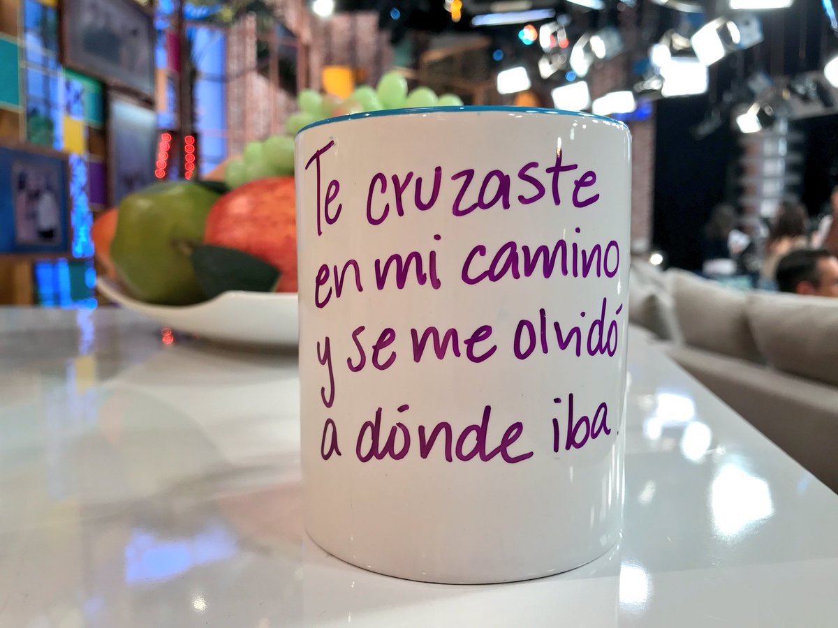 VengaLaAlegria's tweet photo. ¿Quién es la persona que se cruzó en tu camino y te hizo olvidarlo todo? https://t.co/70it3fx7xo. https://t.co/45IkUK6Wjm