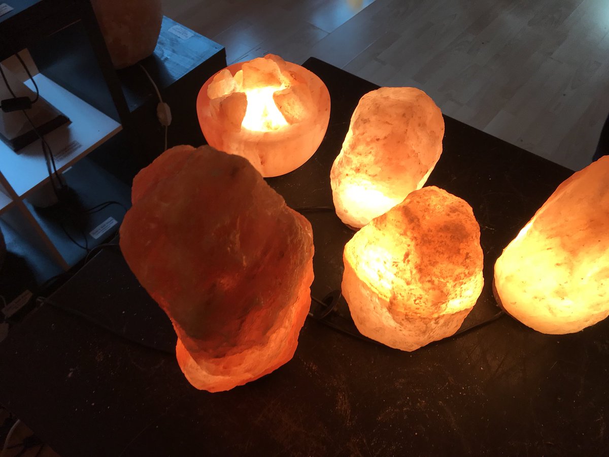 saltlampsorg's tweet photo. Fantastic salt lamp clearance this weekend at our store in Barton Le Clay https://t.co/66QX8au0Zo